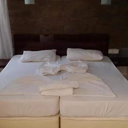 Captivating 2-Bed House In Alanya 別荘 アランヤ